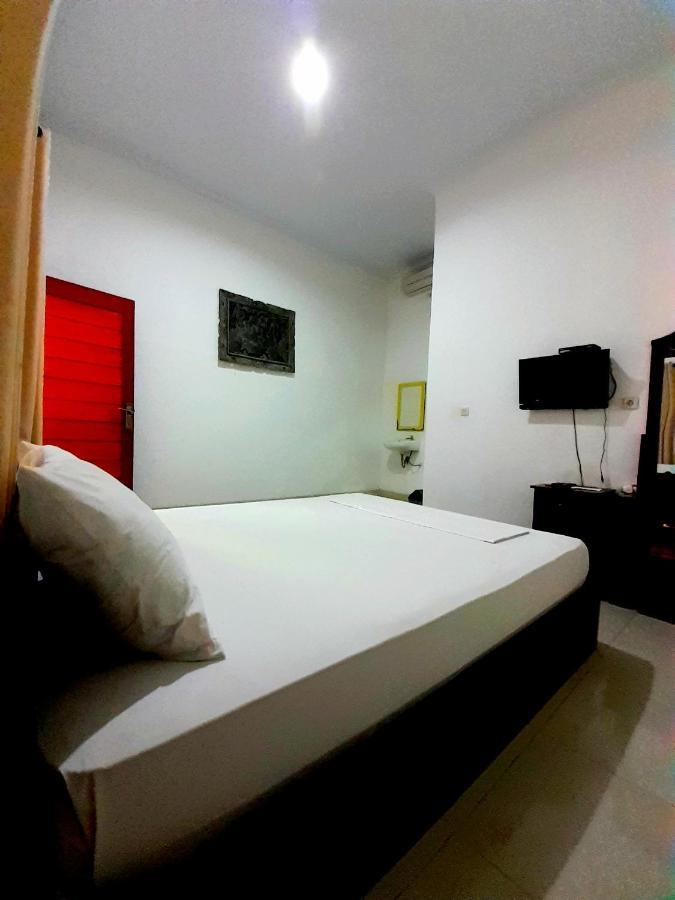 Nova Homestay Toyapakeh Exterior photo