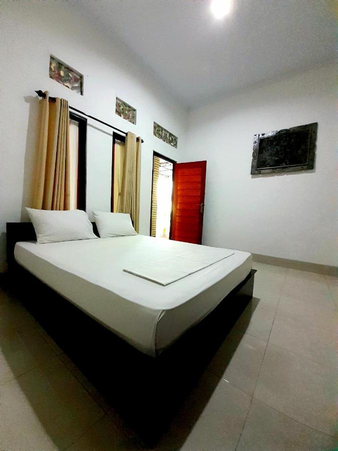 Nova Homestay Toyapakeh Exterior photo